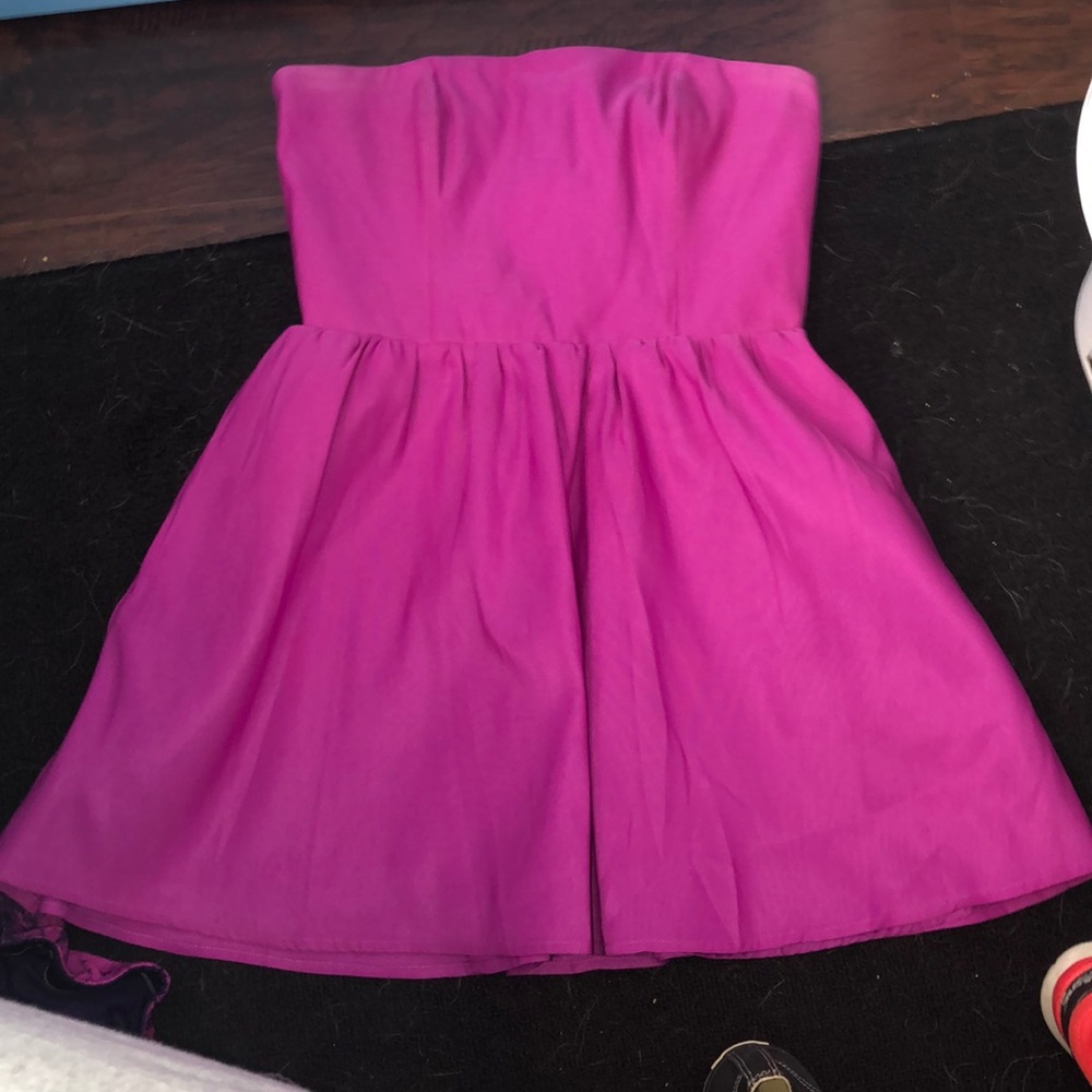 Strapless dress